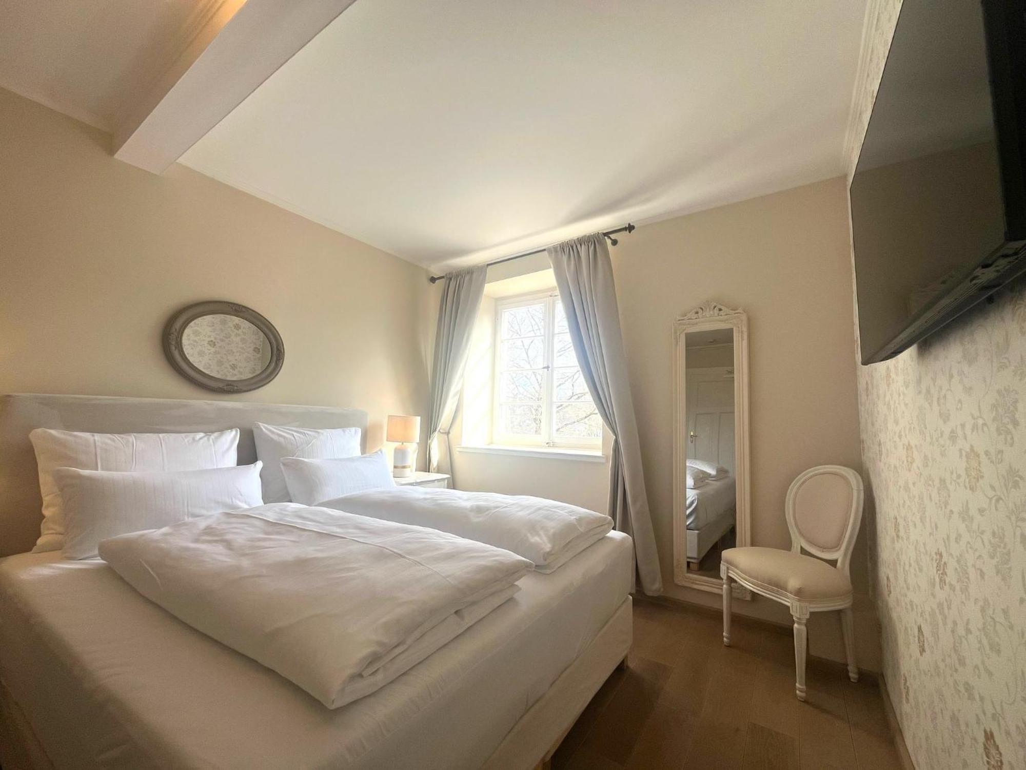 Karolingerhof - Mosel Hotell Kröv Eksteriør bilde