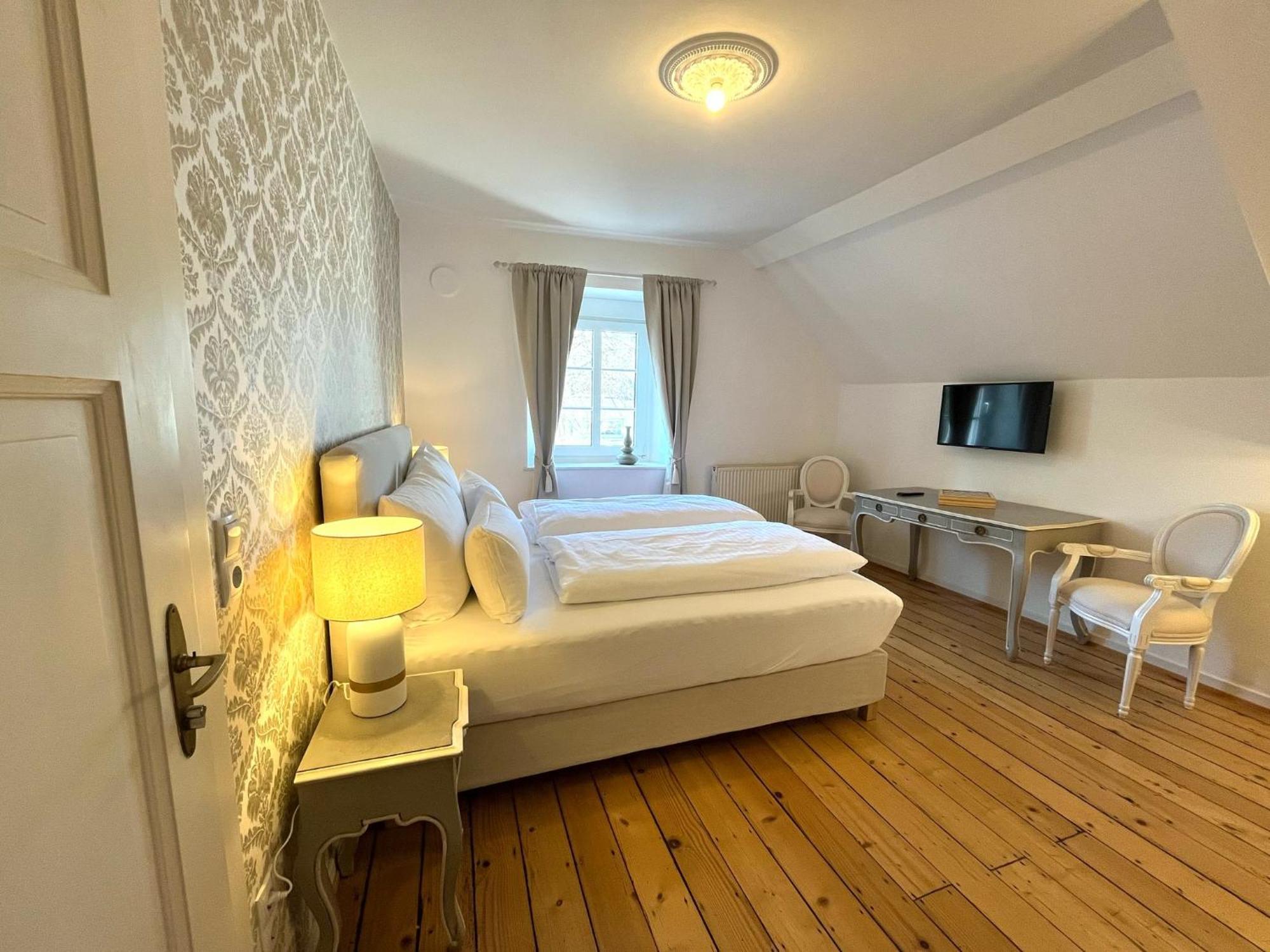 Karolingerhof - Mosel Hotell Kröv Eksteriør bilde