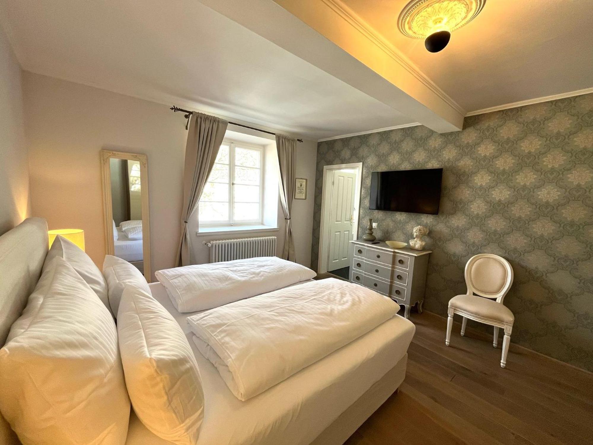 Karolingerhof - Mosel Hotell Kröv Eksteriør bilde